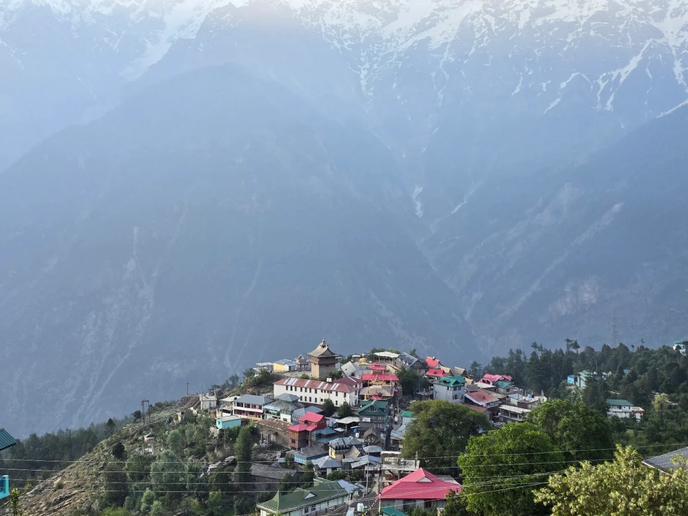 Kalpa village and mountain scenery around KinVatika Homestay