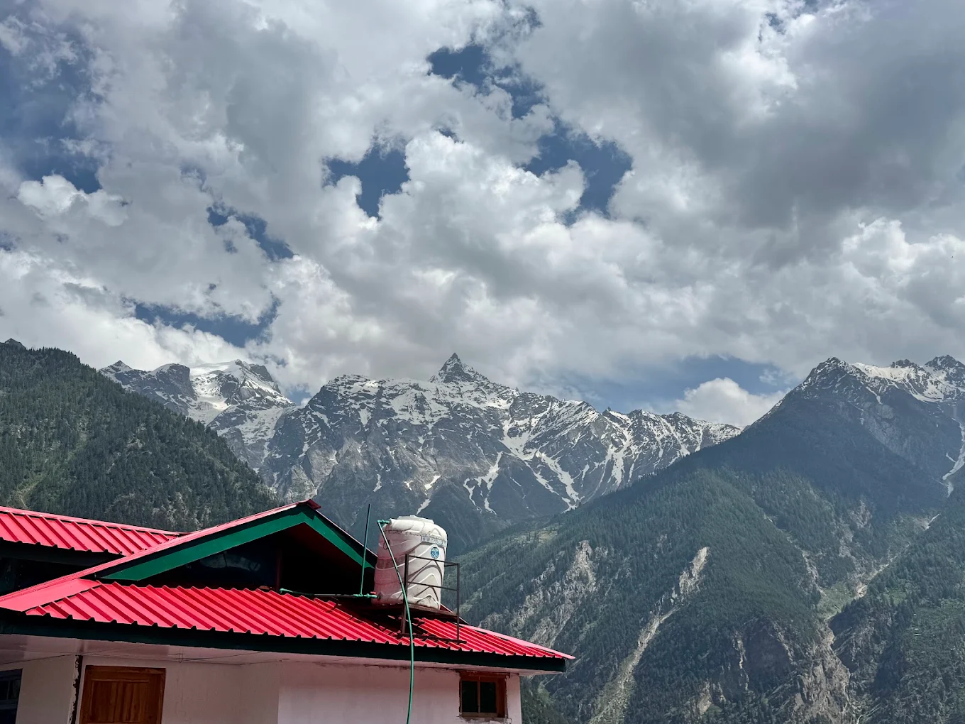 KinVatika mountain-view terrace with panoramic Kinnaur landscape